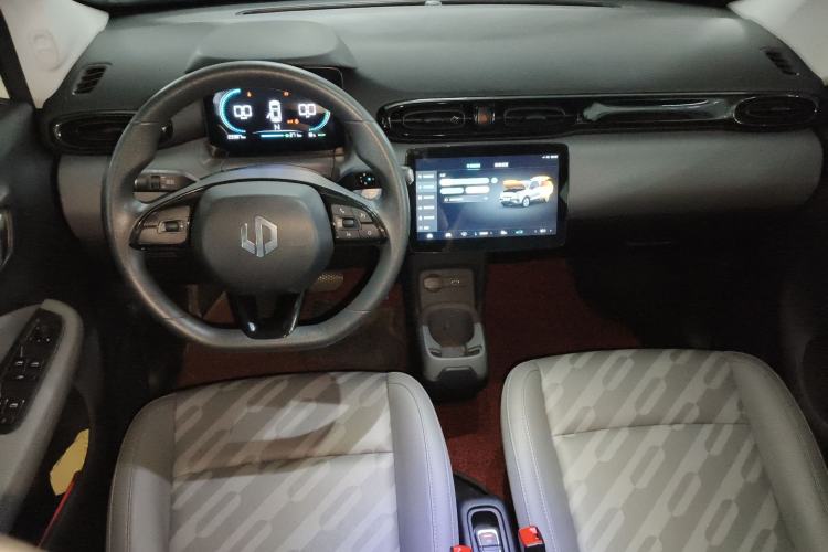 Used Leapmotor T03 2024 403 Comfort Edition Center Console