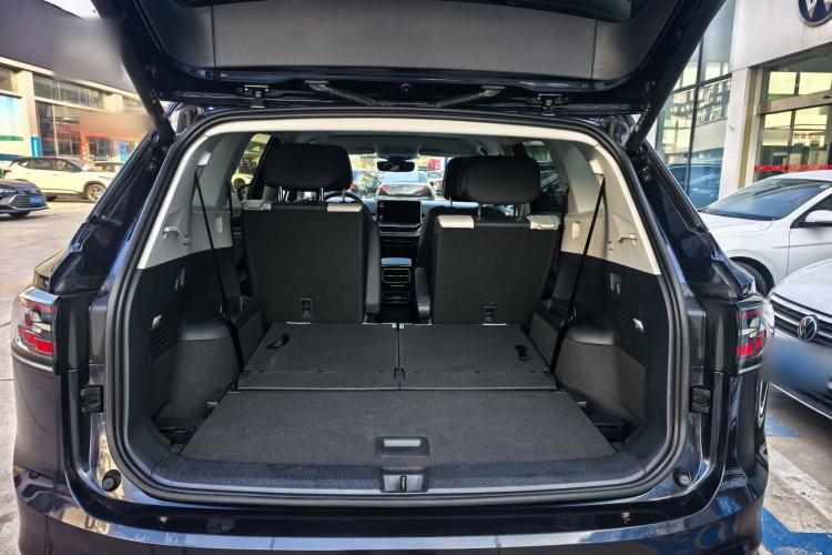 Used Volkswagen ID.6 CROZZ 2022 Long-Range PRO Edition
