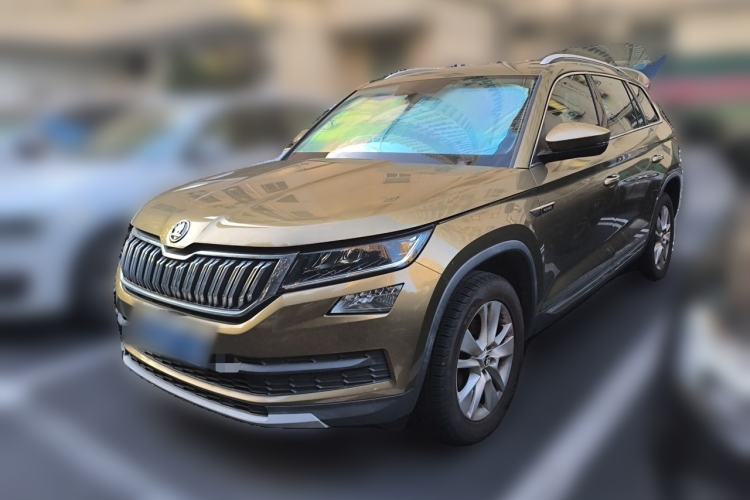 Used Skoda Kodiaq 2017 TSI330 7-Seater Two-Wheel-Drive Luxury Edition Guazi used car, China used car export, Used car for sale, Used cars, Cheapest cars for sale