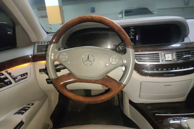 Used Mercedes-Benz S-Class 2010 S 400 L HYBRID