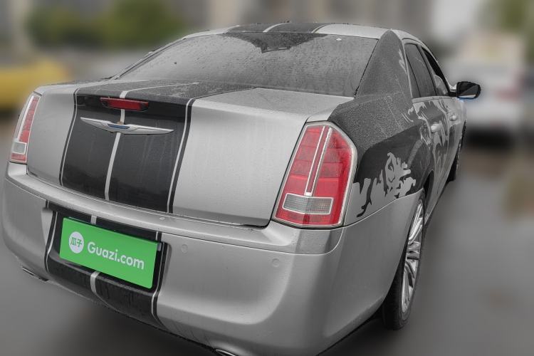 Used Chrysler 300C 2012 3.6L Luxury Edition Rear Right 45 Deg