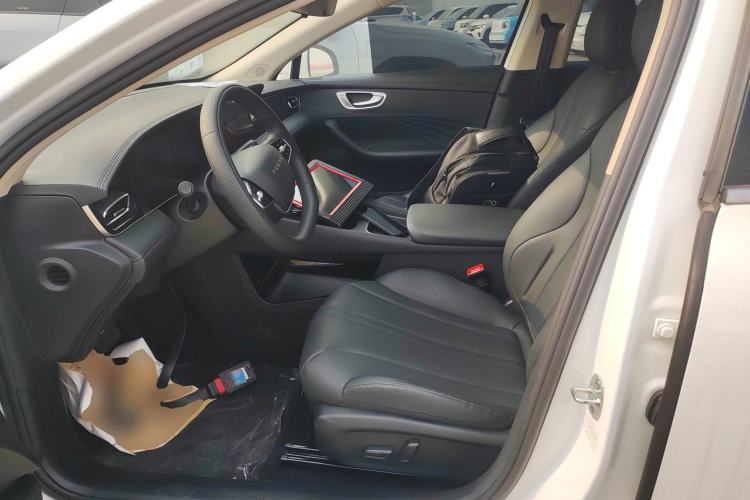 Used Roewe D7 2025 DMH 125km World Champion Edition
