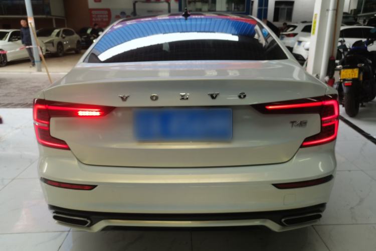 Used Volvo S60 2020 T4 Zhiyuan Sport Edition