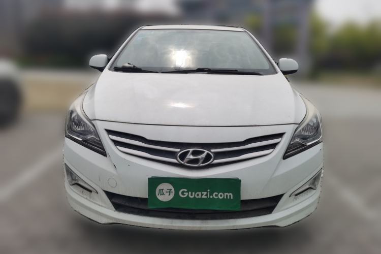 Used Hyundai Verna (older generation) 2014 1.4L Manual Smart GLS Trim Front