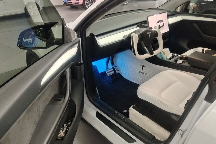 Used Tesla Model Y 2022 Performance High-Performance All-Wheel-Drive Version