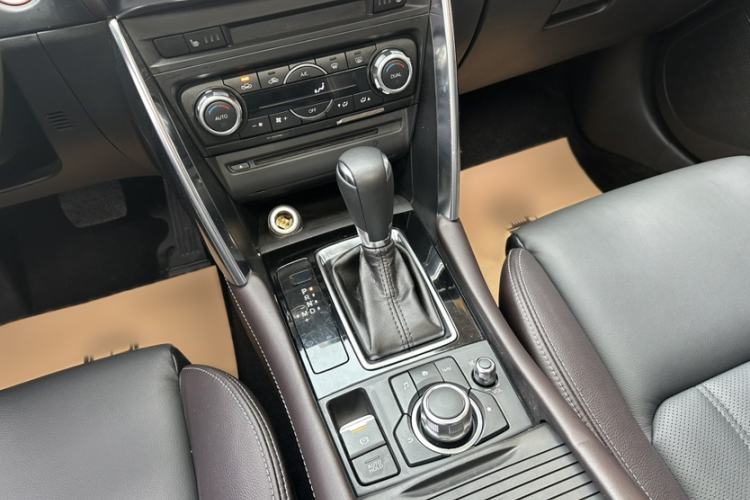 Used Mazda CX-4 2018 2.0L Automatic Two-Wheel Drive Blue Sky Leading Edition China V Standard
