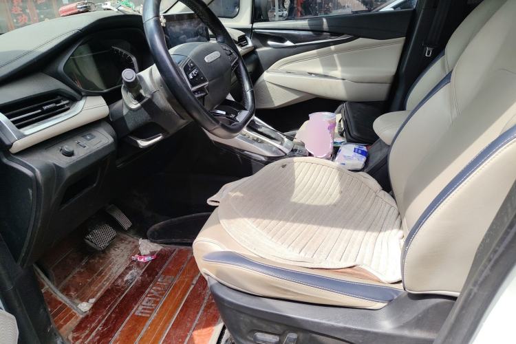 Used SAIC MAXUS G50 2019 1.5T Automatic Luxury Edition China V Standard Left Front Seat