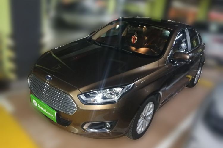 Used Ford Escort 2015 1.5L Automatic Fashion Model