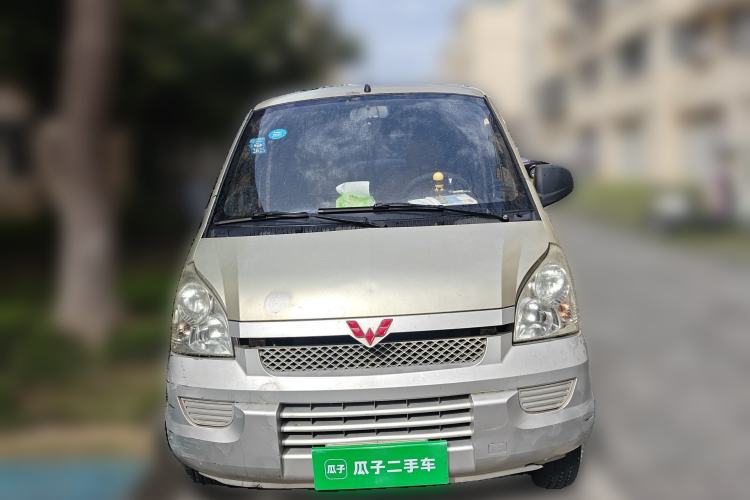 Used Wuling Rongguang 2014 1.2L S Base Model Front