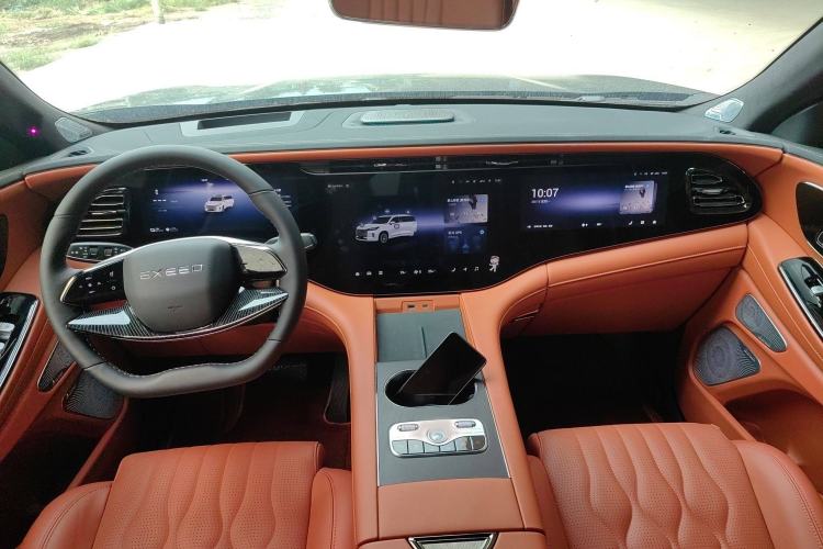 Used EXEED Lanyue C-DM 2025 180 Ultra-Long Range Ultra All-Wheel Drive 6-Seater
