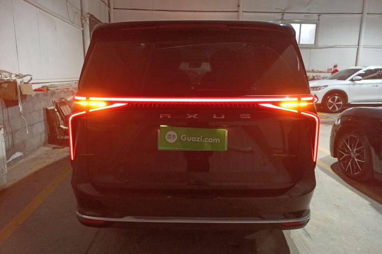 Used SAIC MAXUS Dajia 9 2024 Long-Range Executive 7-Seater Version
