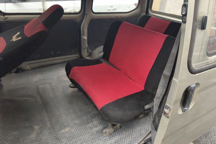 Used Wuling Zhiguang 2013 1.0L Practical Version