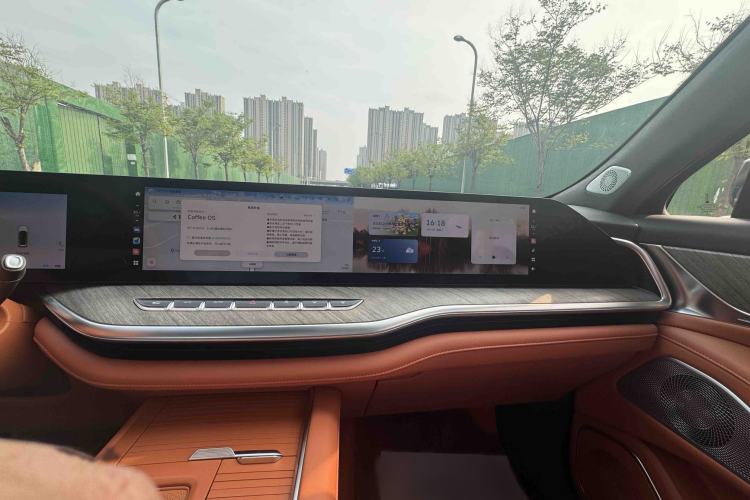 Used Wey Lanshan 2023 Four-Wheel Drive Ultra-Long Range Version Audio And AC Panel