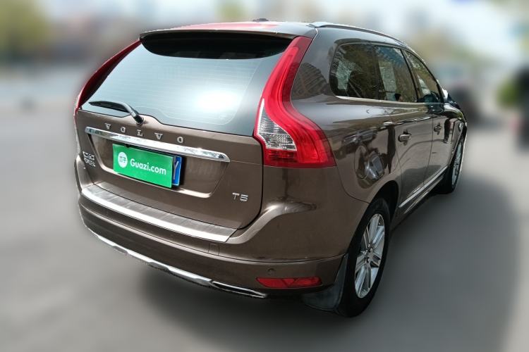 Used Volvo XC60 2016 T5 Smart Version Rear Right 45 Deg