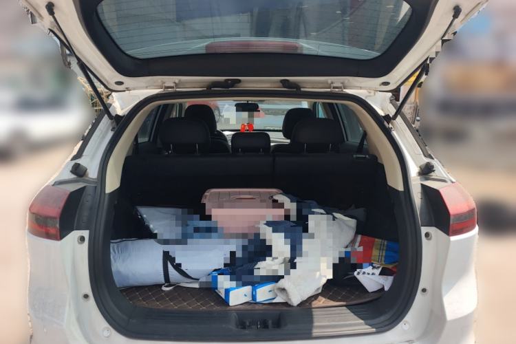 Used Geely Auto Emgrand X7 Sport 2018 1.8TD Automatic Two-Wheel Drive Smart Connect 4G Internet Edition Trunk