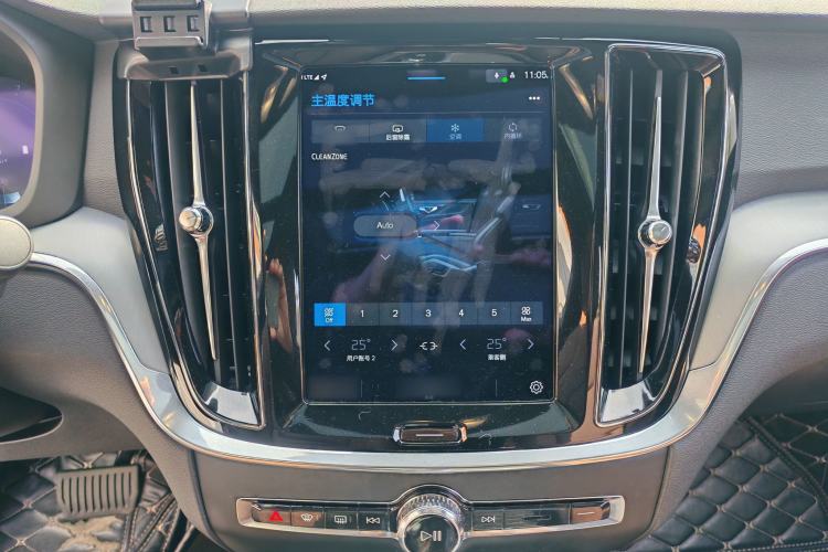 Used Volvo S60 2024 B4 Zhiyi Luxury Edition