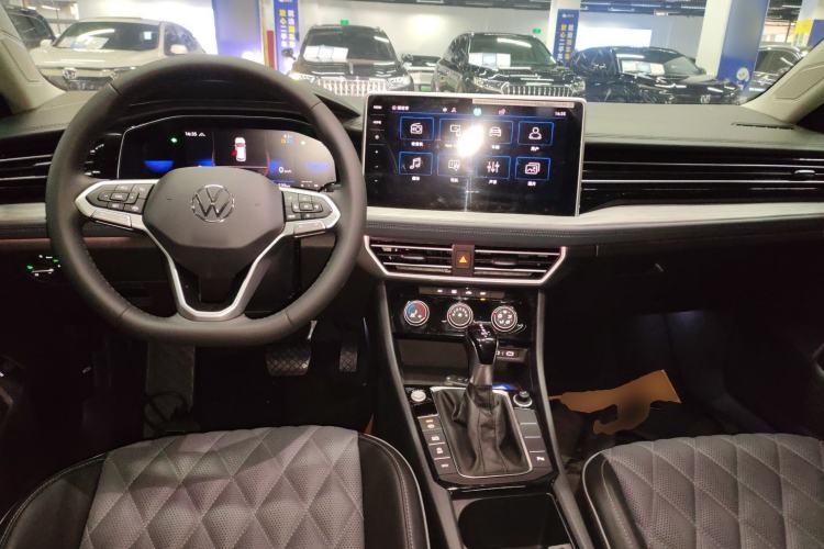 Used Volkswagen Sagitar 2023 300TSI DSG Excellence Edition
