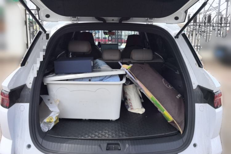 Used BYD Song Pro New Energy 2023 Champion Edition DM-i 71KM Navigation Model Trunk