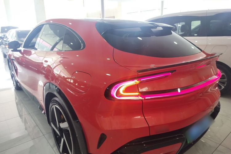 Used Xiaomi Auto YU7 2025 Ultra-Long Range High-Performance All-Wheel-Drive Max Edition