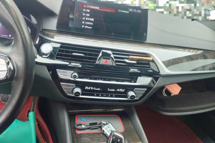 Used BMW 5 Series 2018 525Li M Sport Package
