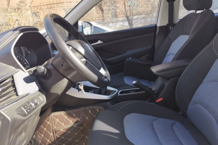 Used Baojun 530 2018 1.5T Manual Comfort Version China V