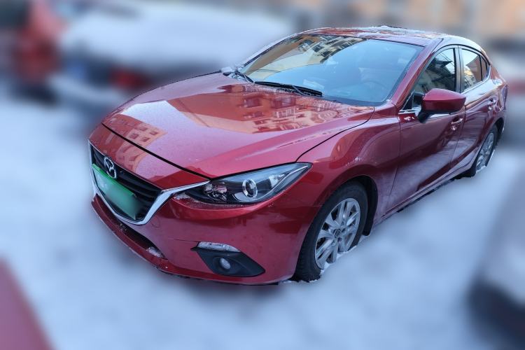 Used Mazda 3 Axela 2016 Sedan 1.5L Automatic Luxury Model