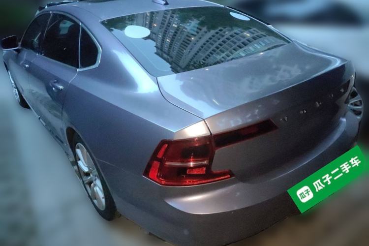 Used Volvo S90 2020 T5 Zhiyi Luxury Edition
