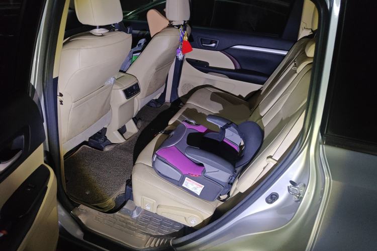 Used Toyota Highlander 2015 2.0T Four-Wheel Drive Luxury Edition 7-Seater