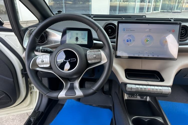 Used BYD Dolphin 2023 420 km Free Version
