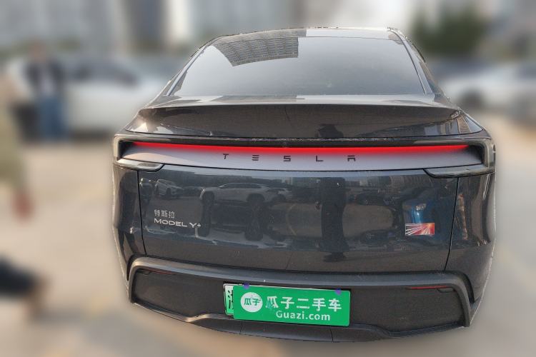 Used Tesla Model Y 2025 Long-Range All-Wheel Drive First Edition
