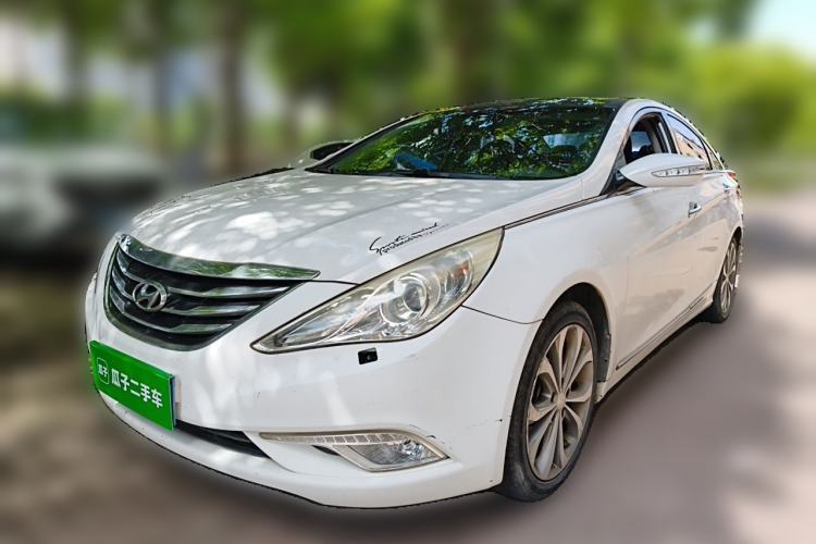Used Hyundai Sonata 2014 2.4L Automatic Luxury Version China IV Standard