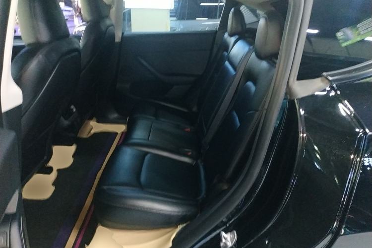 Used Tesla Model Y 2023 Rear-Wheel-Drive Version