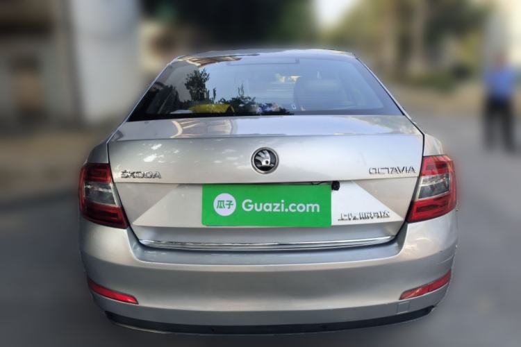 Used Skoda Octavia 2017 1.6L Automatic Smart Drive Edition
