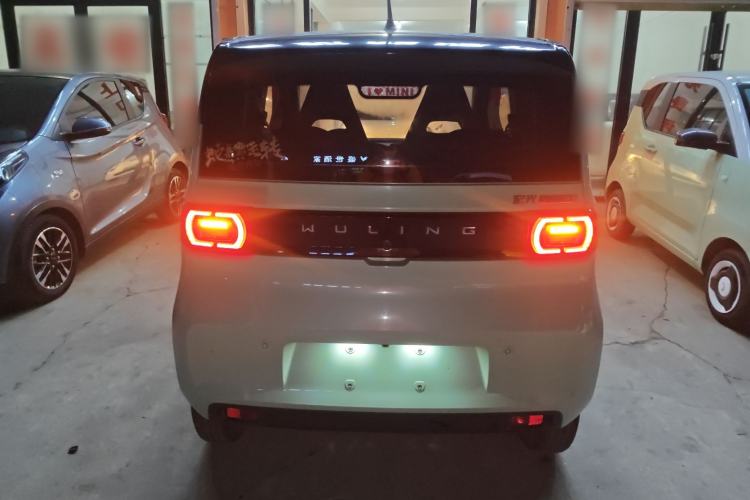 Used Wuling Hongguang MINIEV 2021 Macaron Fashion Model Lithium Iron Phosphate
