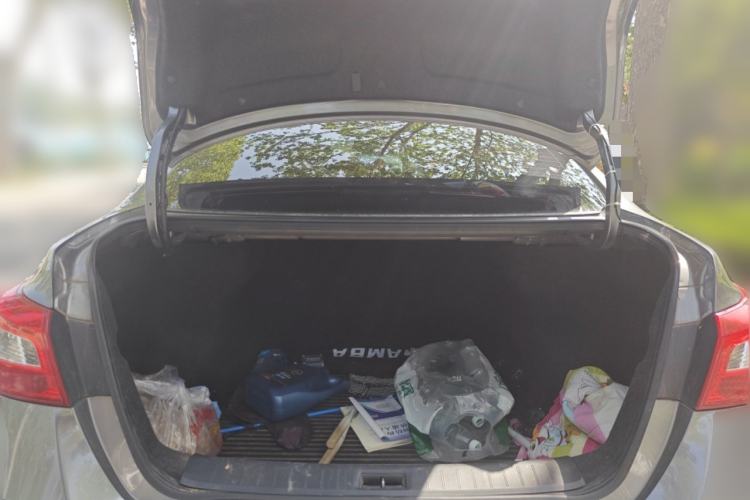 Used Nissan Sylphy 2021 Classic 1.6XE CVT Comfort Edition Trunk