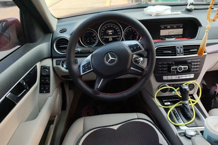 Used Mercedes-Benz C-Class 2013 C 180 Classic Grand Edition
