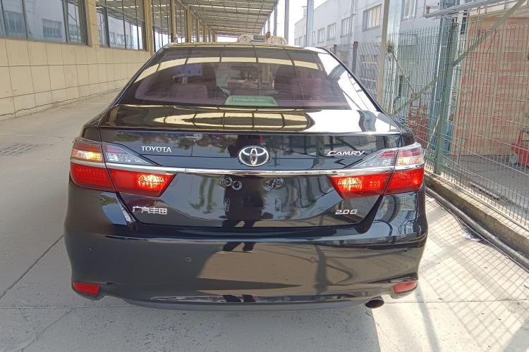 Used Toyota Camry 2015 2.0G Premier Edition
