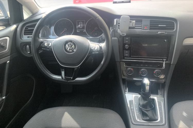 Used Volkswagen Golf 2019 280TSI DSG Comfort Version China VI Standard
