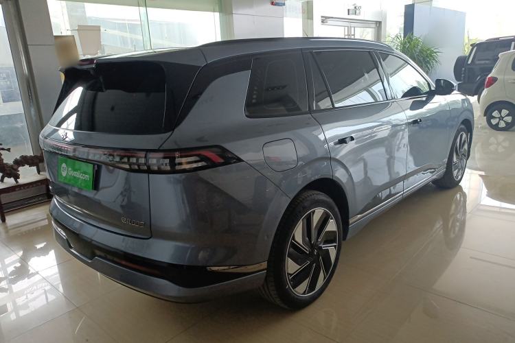 Used Dongfeng eπ eπ008 2024 210Max Range-Extended Version 6 Seats
