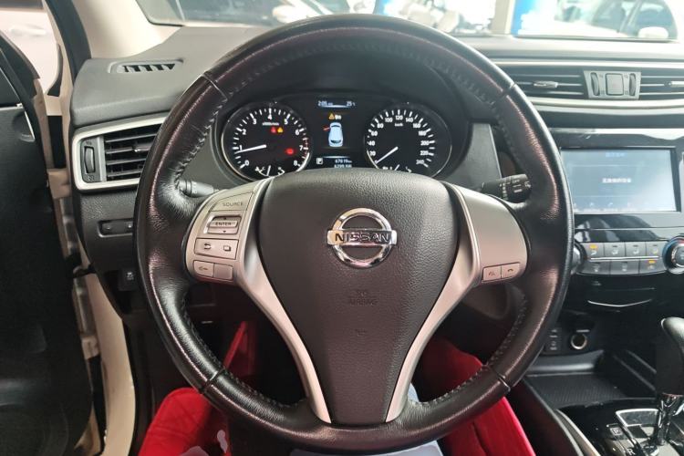 Used Nissan Qashqai 2017 2.0L CVT Smart Enjoyment Version China VI Standard Steering Wheel