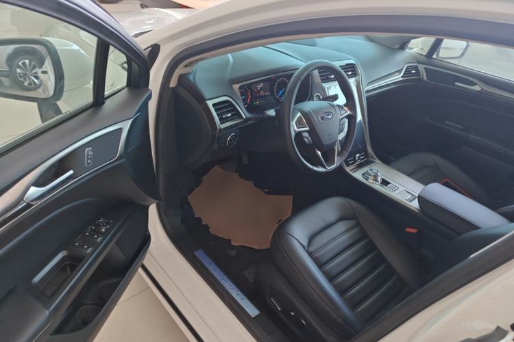 Used Ford Mondeo 2020 EcoBoost 180 Stylish Model
