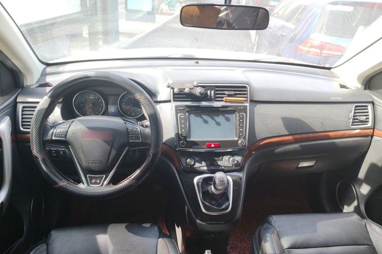 Used Haval H6 2014 Sport Version 1.5T Manual Two-Wheel Drive Elite Edition
