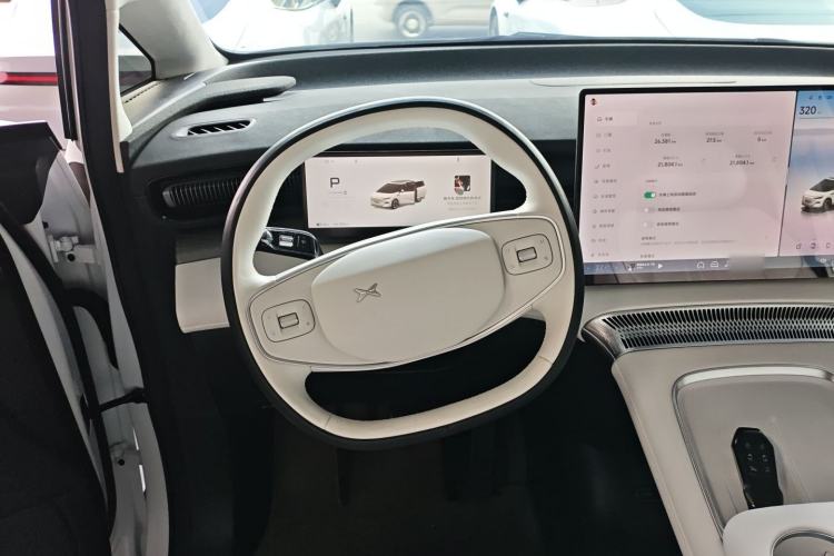 Used XPeng X9 2024 640 All-Wheel Drive High-Performance Max