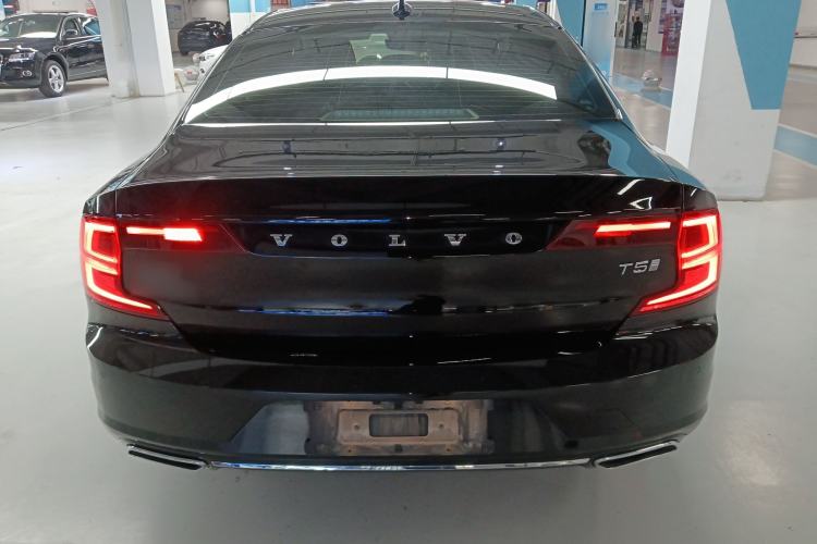 Used Volvo S90 2020 T5 Zhiyi Luxury Edition

