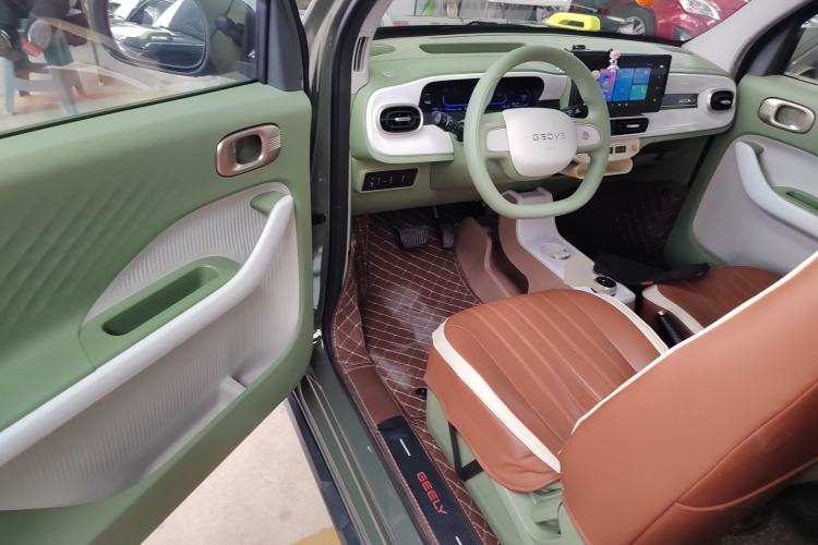 Used Geely Galaxy Panda 2025 210km Panda Rider
