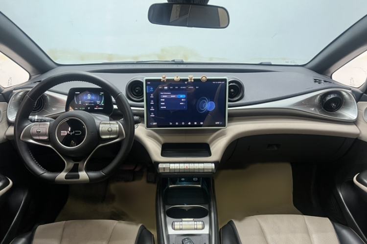 Used BYD Dolphin 2024 Honor Edition 420km Fashion Version
