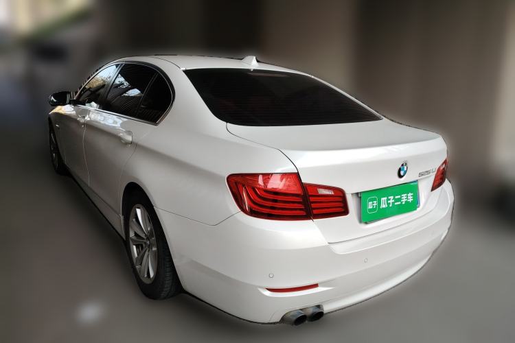 Used BMW 5 Series 2017 520Li Elegant Edition Rear Left 45 Deg