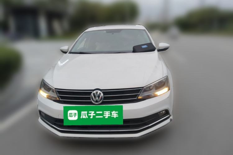 Used Volkswagen Sagitar 2017 230TSI Automatic Comfort Version Front