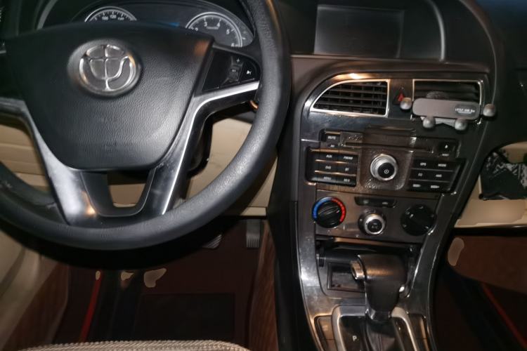 Used Brilliance V5 2012 1.6L Automatic Luxury Version