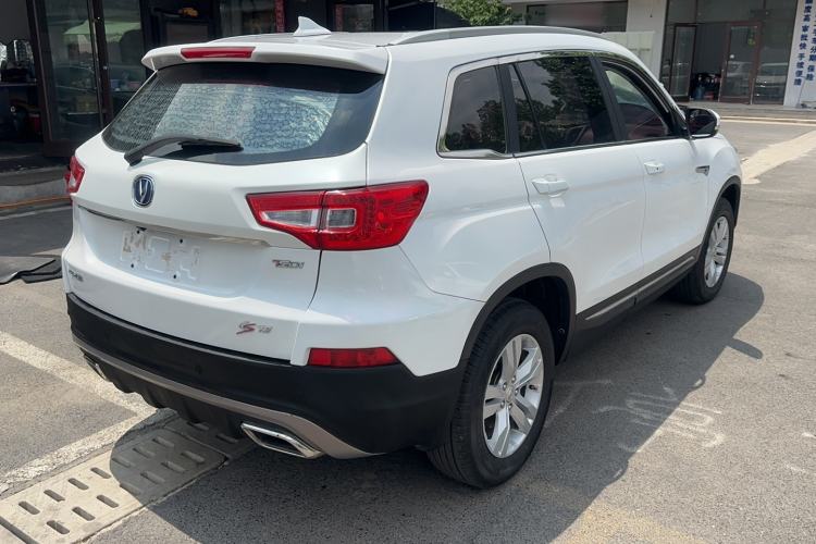 Used CHANGAN CS75 2017 Shangku Edition 1.5T Manual ZhiXiang Model Exterior 3